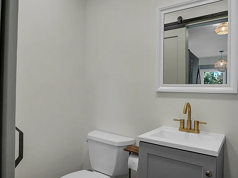 222 E Hudson Ave — Photo 31