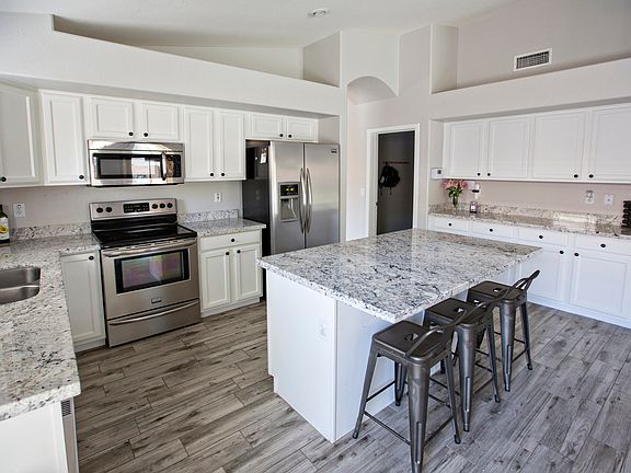 5th image of 4488 E Indian Wells Dr