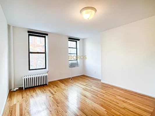 Rented by City Connections Realty | media 1
