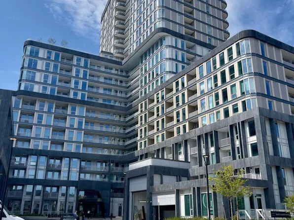 3240 William Coltson Ave, Oakville, ON L6H 0W9