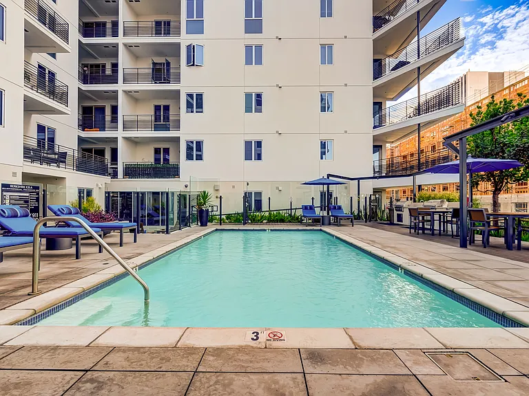 Berkshire K2LA — Photo 24