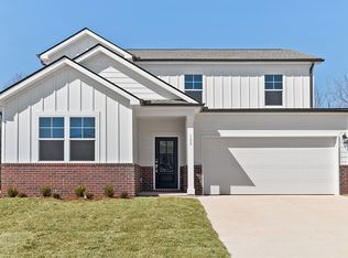 135 Stephanie Ct, Ashland City, TN 37015