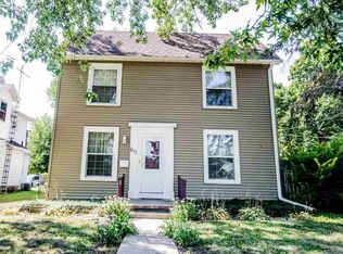 611 5th Ave, Sterling, IL 61081