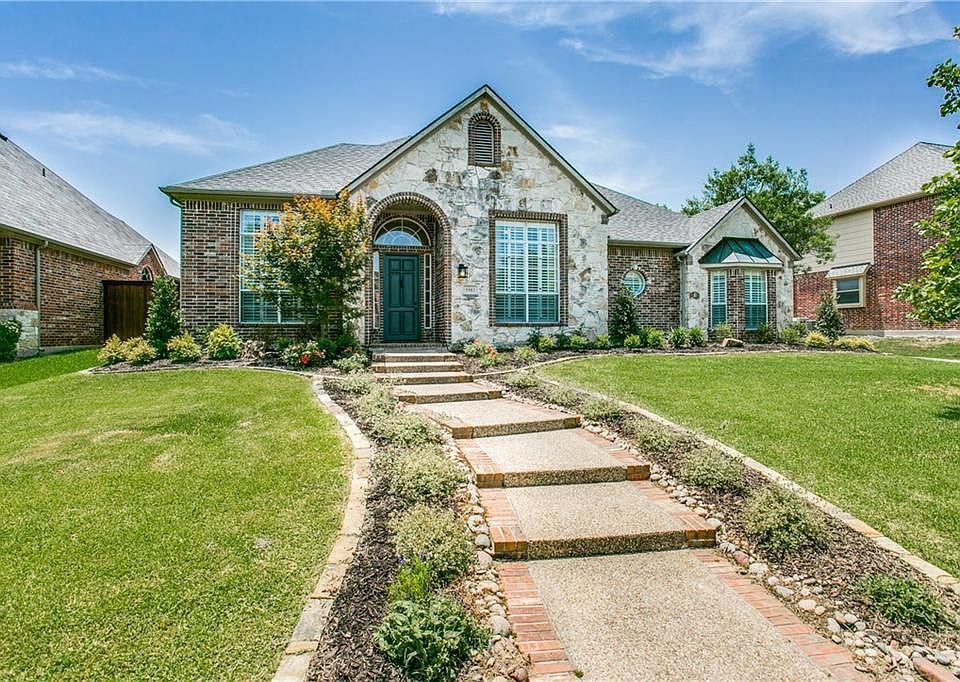 1st image of 3502 Bradford Dr