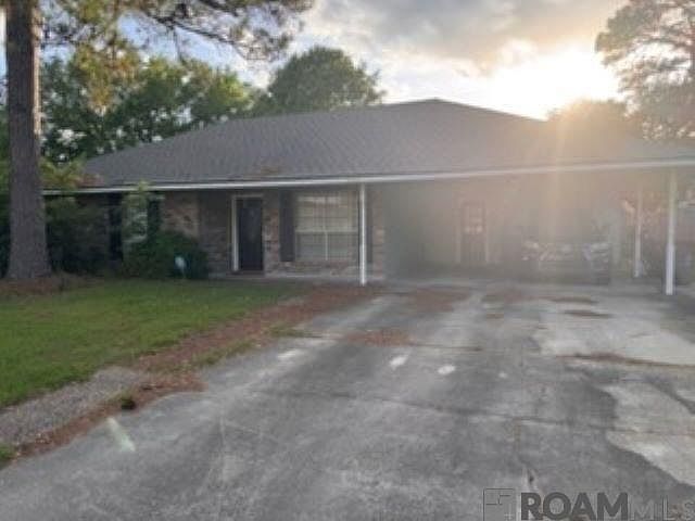 1st image of 4055 Edgemont Dr