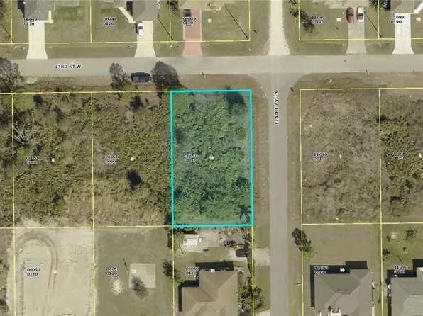 2701 23rd St W, Lehigh Acres, FL 33971