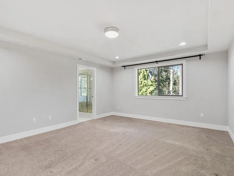 12048 SE May Creek Park Dr — Photo 31