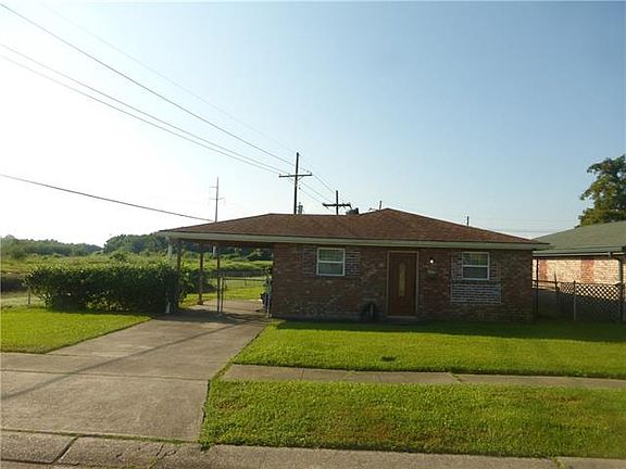 2nd image of 2998 Glenbrook Dr