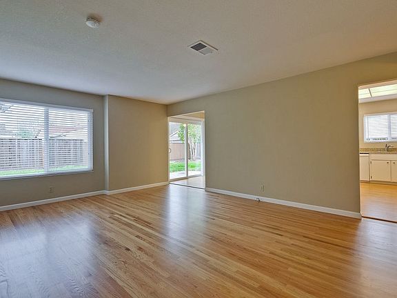 3rd image of 6197 Kaski Ct
