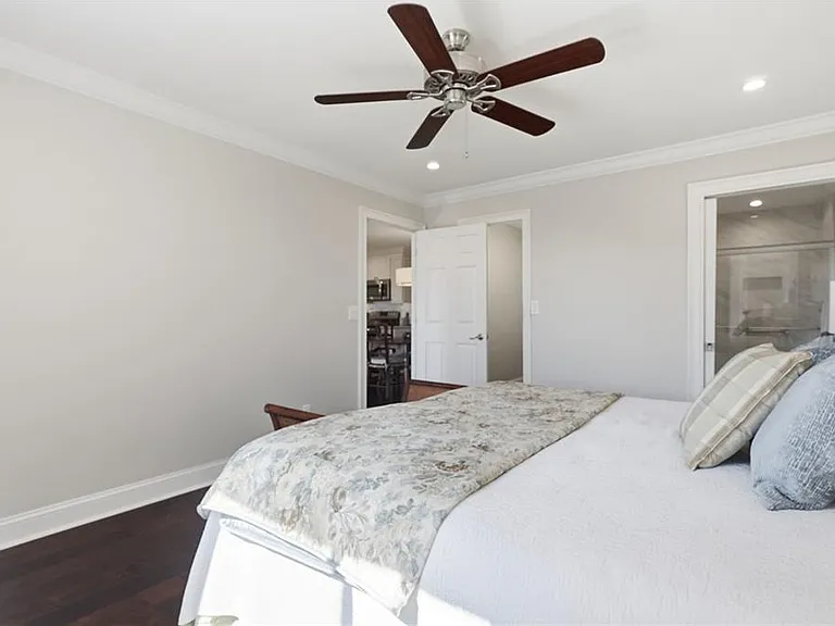 300 Johnson Ferry Rd #A803 — Photo 14