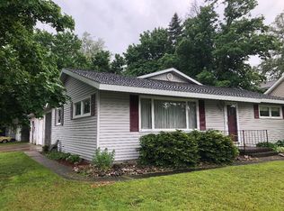 420 E Main St, Gaylord, MI 49735