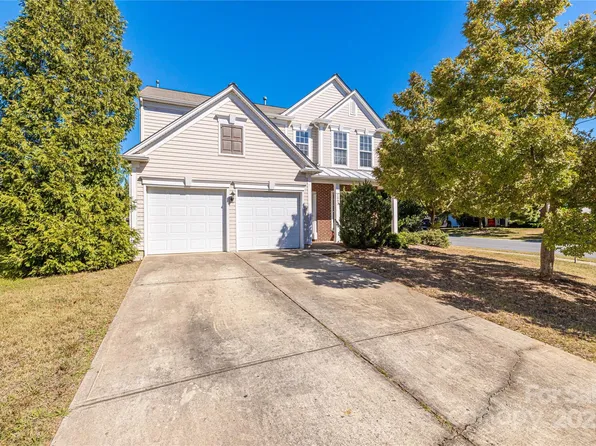 2802 Azalea Hills Dr, Charlotte, NC 28262