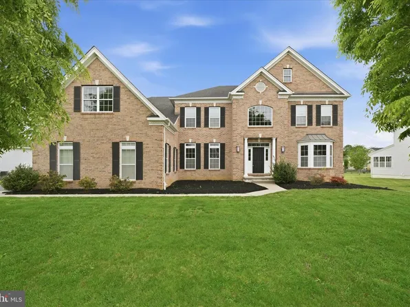 1420 Olmsted Dr, Bear, DE 19701