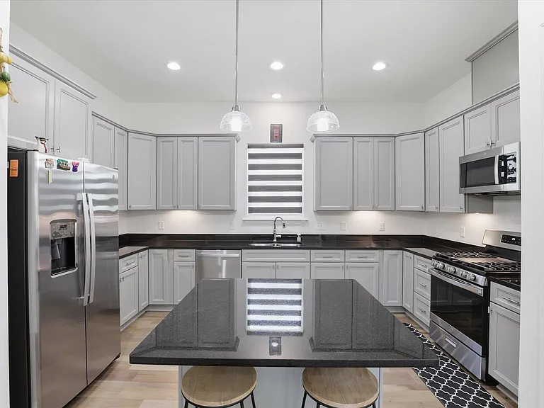 2751 Michel Boulos St — Photo 11