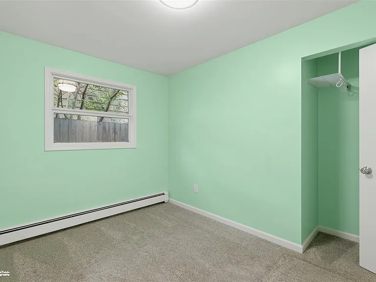 1408 E 27th Ave — Photo 8