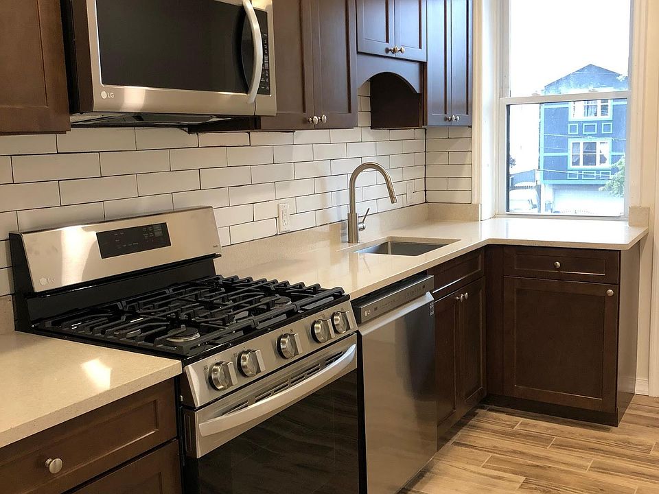 1st image of 51 E Kinney St Floor 2