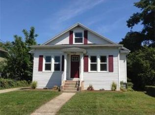 25 Fisher St, Chicopee, MA 01020