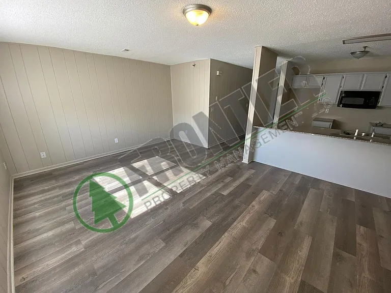 College Place Apartments — Photo 22