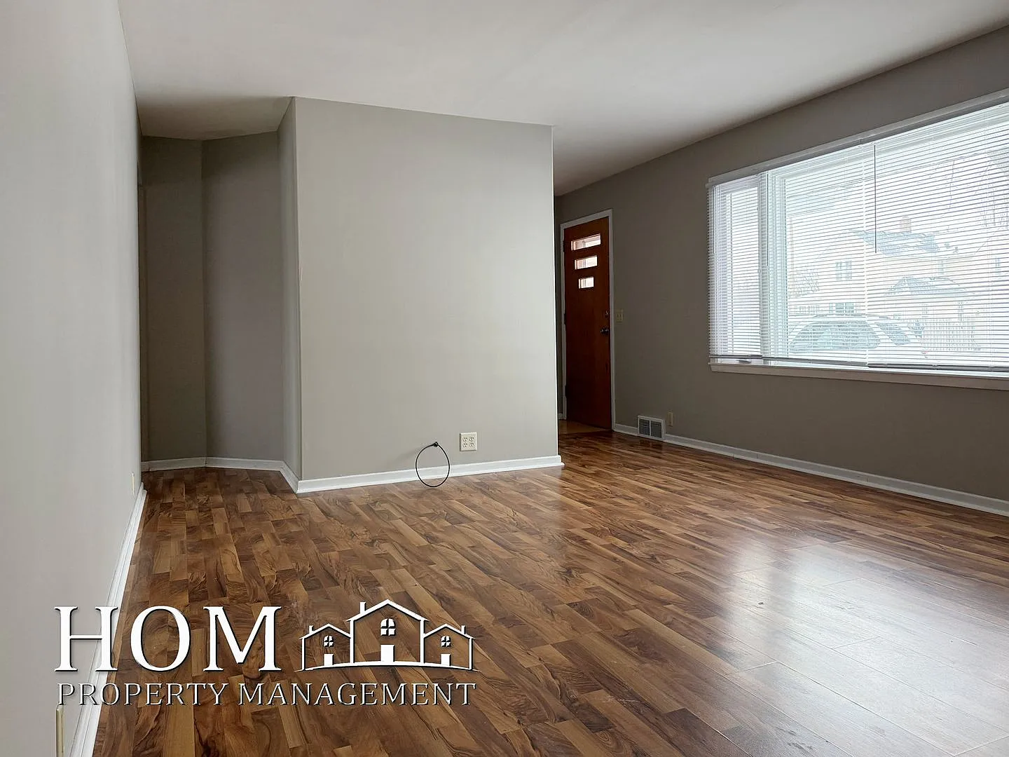 Available December 1st - 3 Bedroom/1.5 Bathroom House — Photo 4