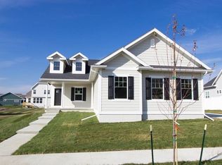 1702 SW Cascade Falls Dr, Ankeny, IA 50023