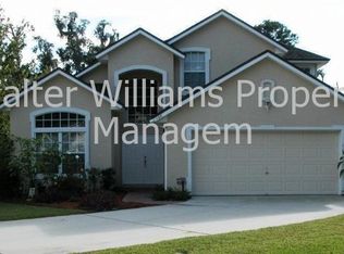 466 Bridgeport Ct, Jacksonville, FL 32218