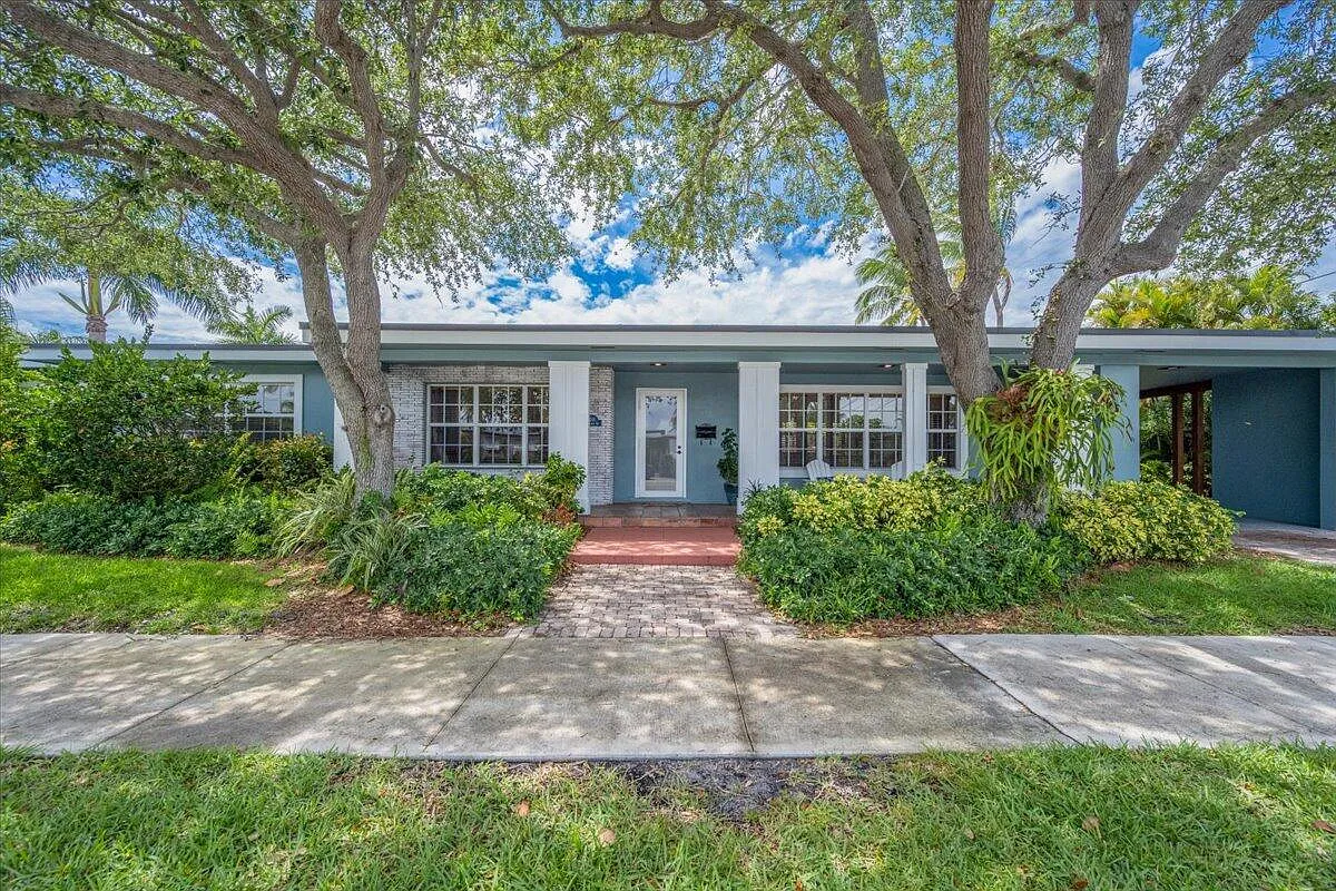 2 bed, 2.0 bath, 1574 sqft, $4,500 — Photo 1