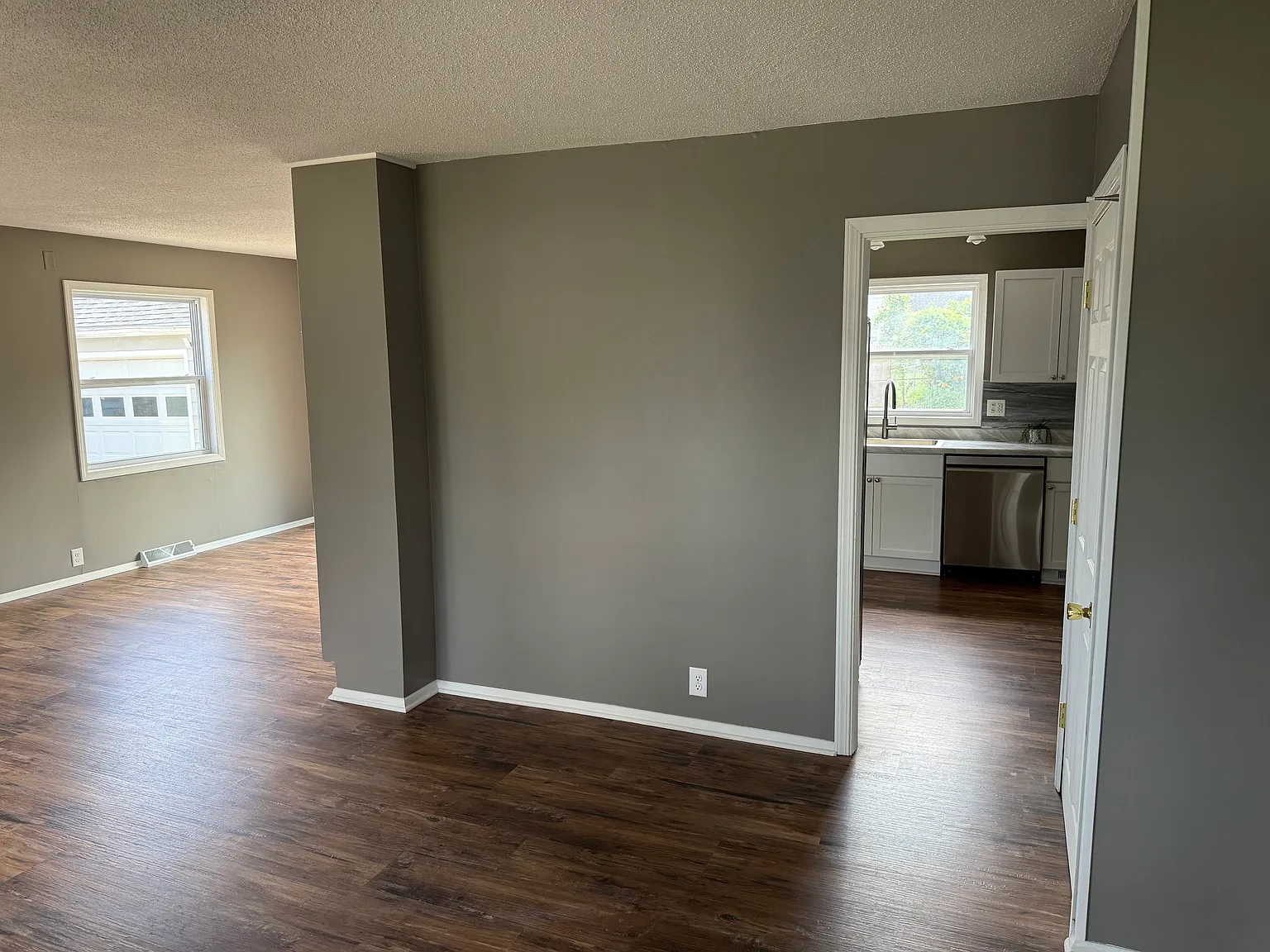 4 bed, 1840 sqft, $4,000 — Photo 4