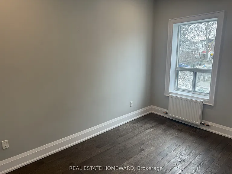 611 Danforth Ave #4 — Photo 11