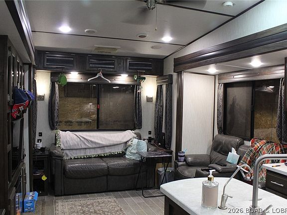 5th image of 30932 Blackbird Rd