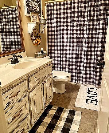 2nd BATHROOM