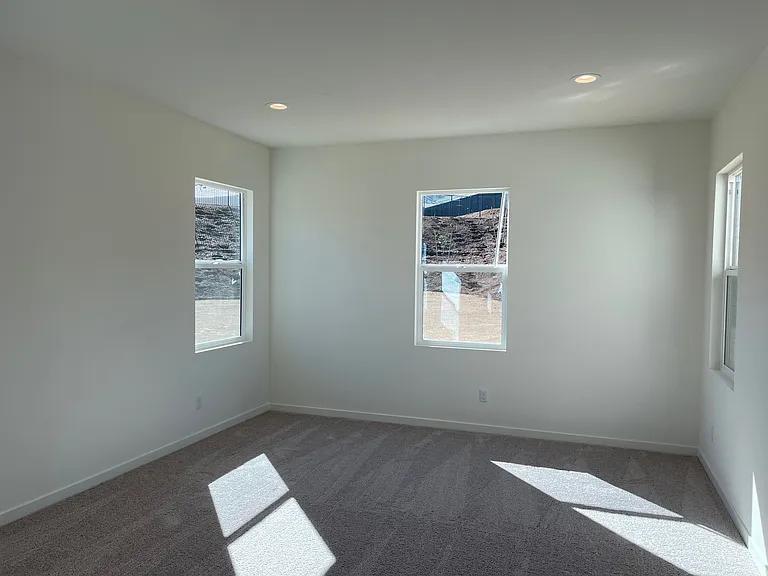 20649 Boxcar Ct — Photo 45