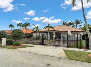 14318 SW 17th St, Miami, FL 33175