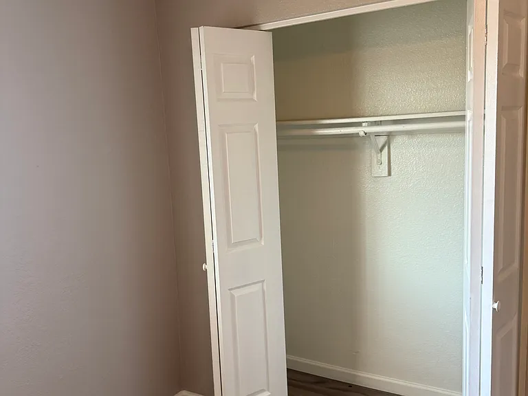 3142 E Cicero St #102 — Photo 7