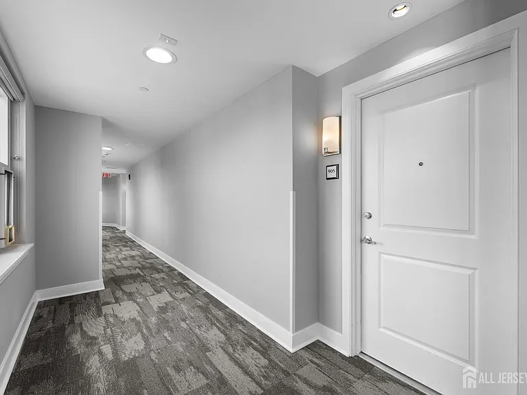 20 Livingston Ave — Photo 10