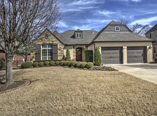 3107 S Laurel Pl, Broken Arrow, OK 74012