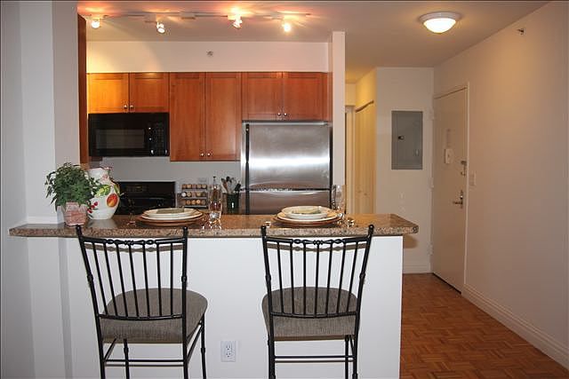 1st image of 1500 Lexington Ave APT 16P