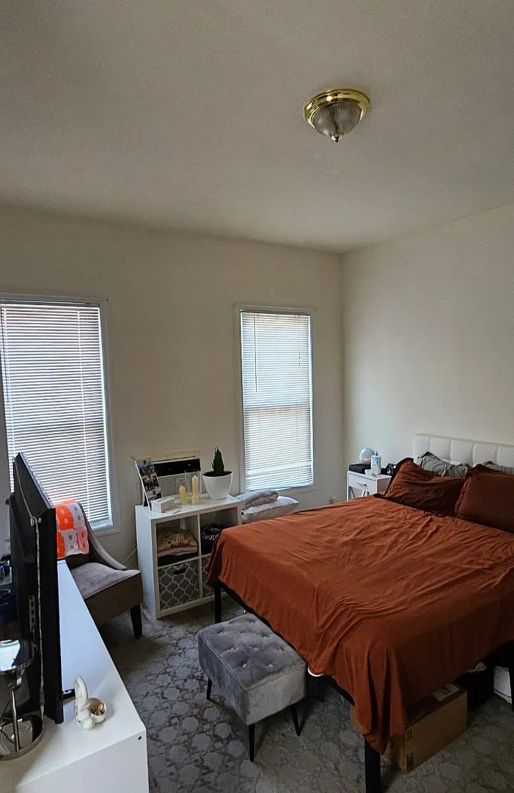 467 Warburton Ave — Photo 1