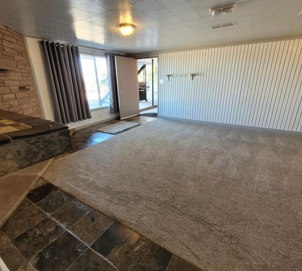 3 bed, 1600 sqft, $1,700 — Photo 3