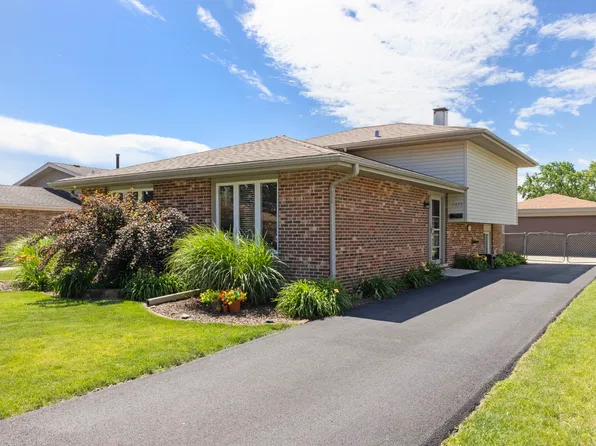 3835 W 121st Pl, Alsip, IL 60803