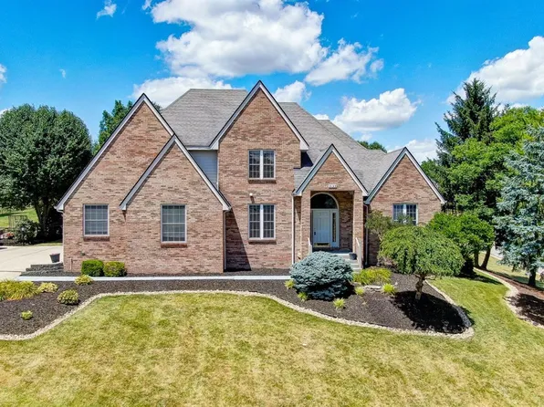 5193 Wesselman Woods Dr, Cleves, OH 45002