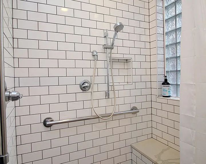 816 NE Imperial Ave — Photo 15