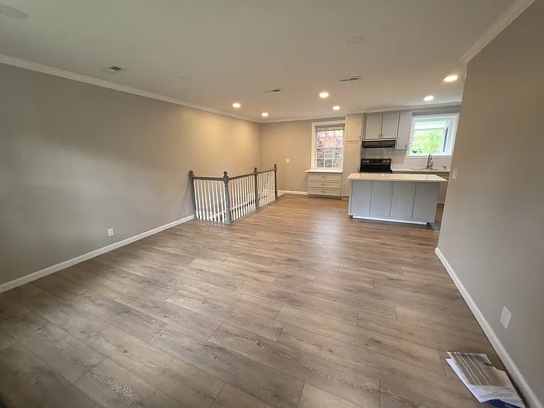 218 Colt Dr — Photo 4