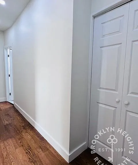49 Garden Pl #4N — Photo 9