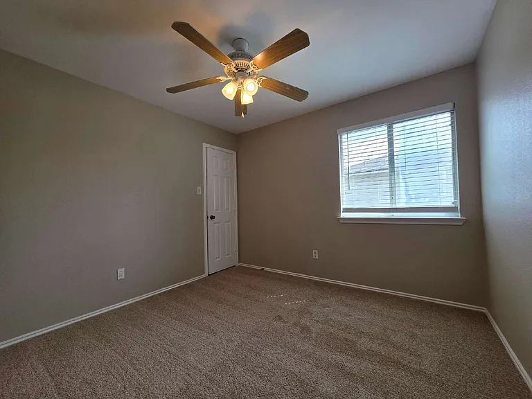 1187 Stone Forest Trl — Photo 14