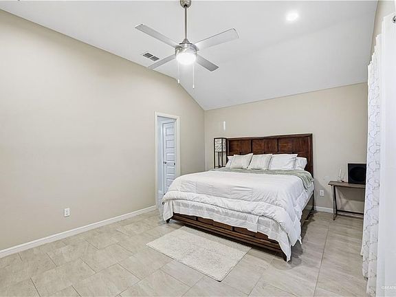 5th image of 304 S Paseo Del Rey St