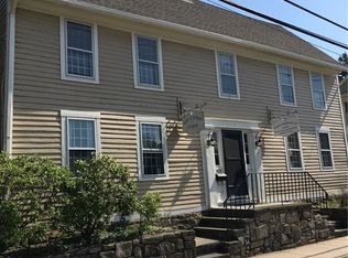 20 Water St, Guilford, CT 06437