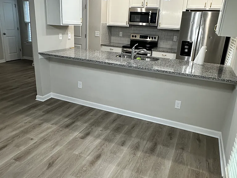 8037 Alderton Ln — Photo 7