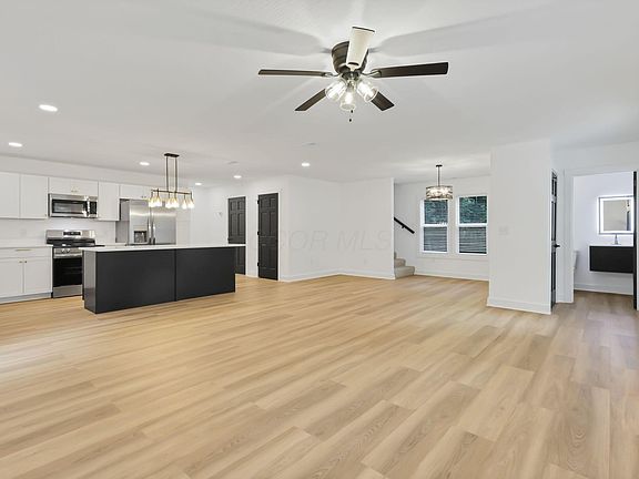 3rd image of 13464 Forest Rd NE