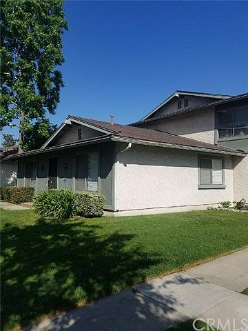2nd image of 872 W Sierra Madre Ave APT 1