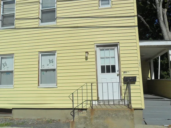 745 Waverley St #1, Framingham, MA 01702
